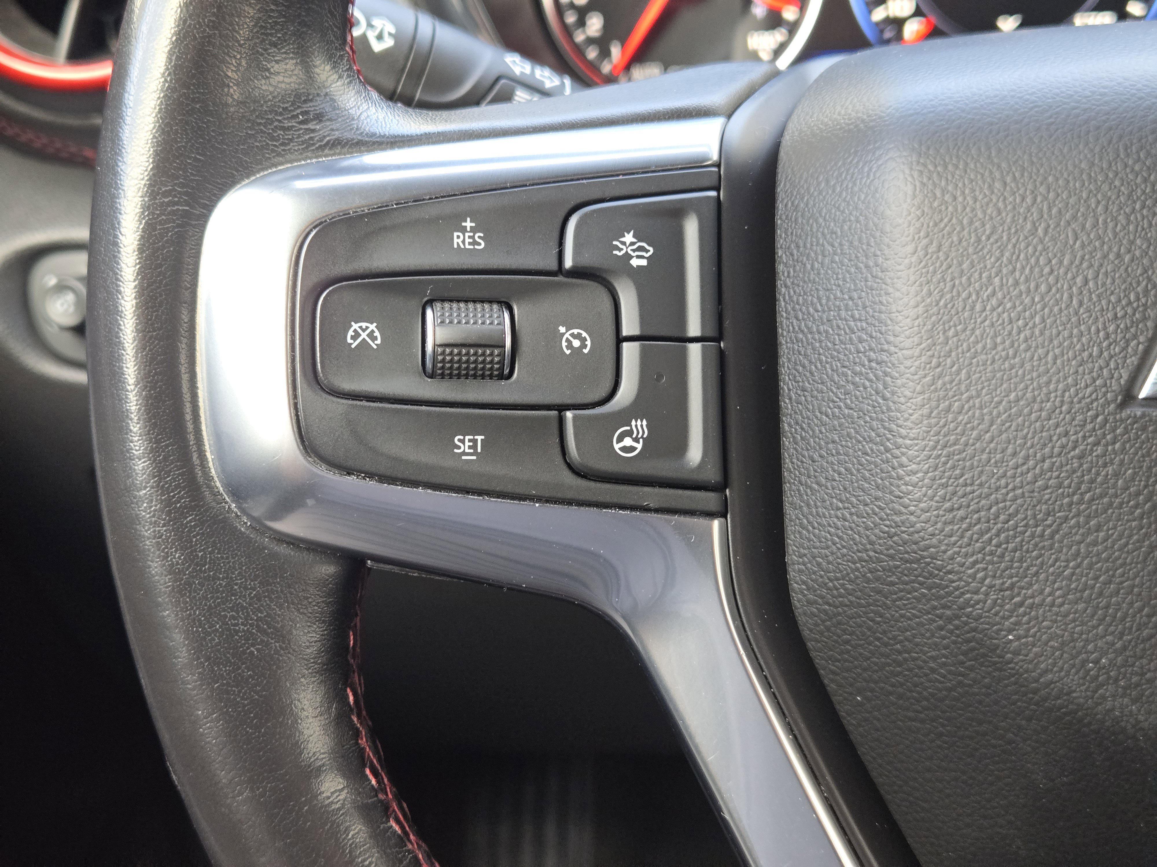 Used 2021 Chevrolet Blazer RS w/ Enhanced Convenience Package image 31