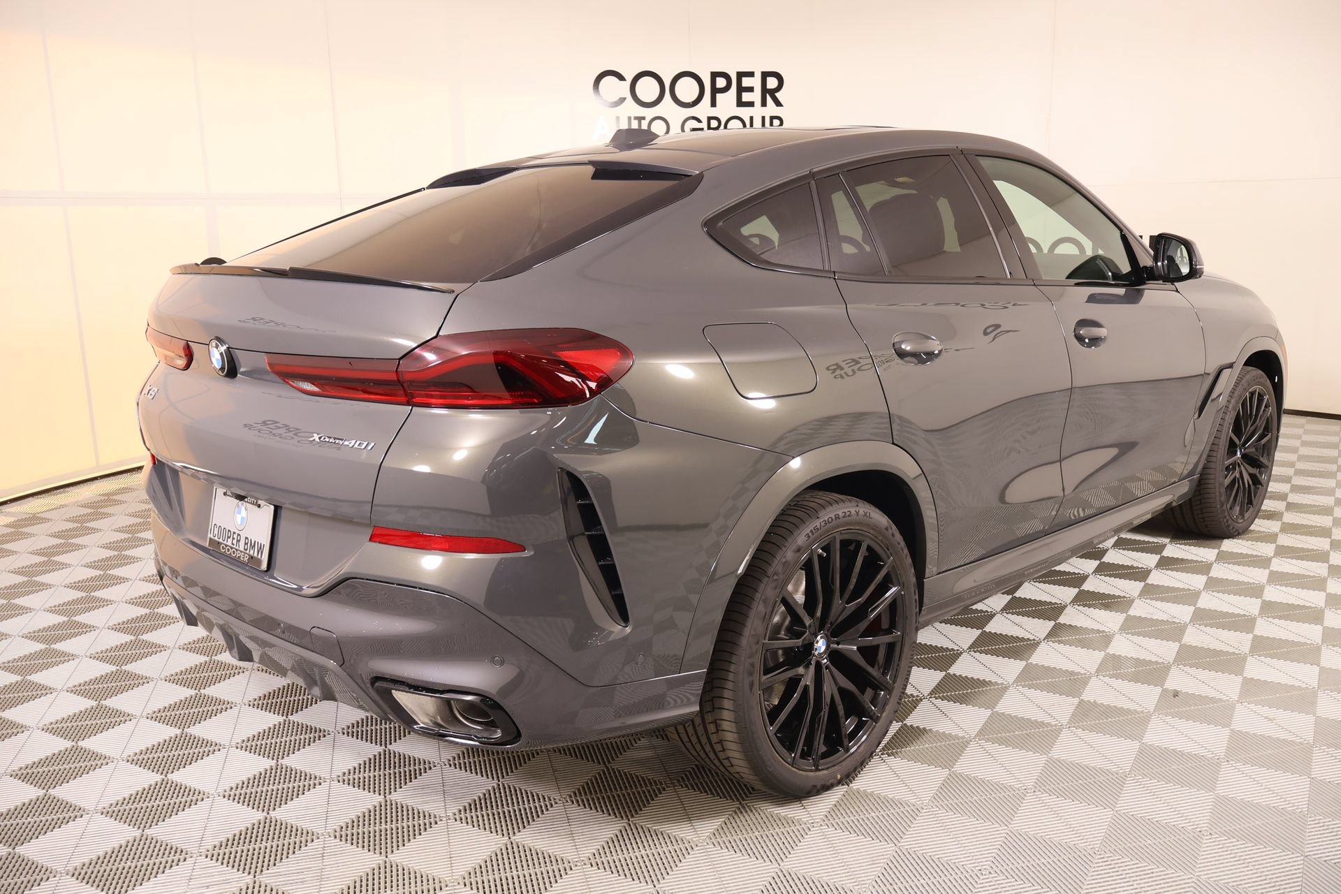 New 2027 BMW X6 xDrive40i AWD/4WD image 22