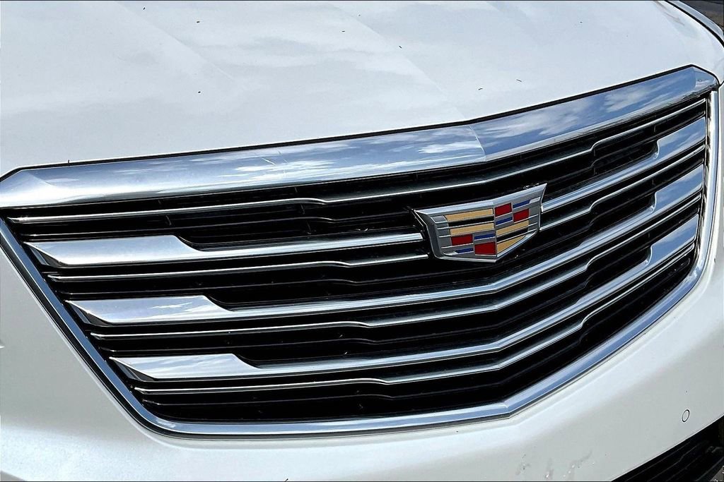 Used 2019 Cadillac XT5 Premium Luxury image 35