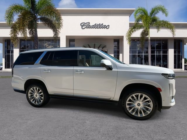 Certified 2023 Cadillac Escalade Premium Luxury w/ Performance Package image 17