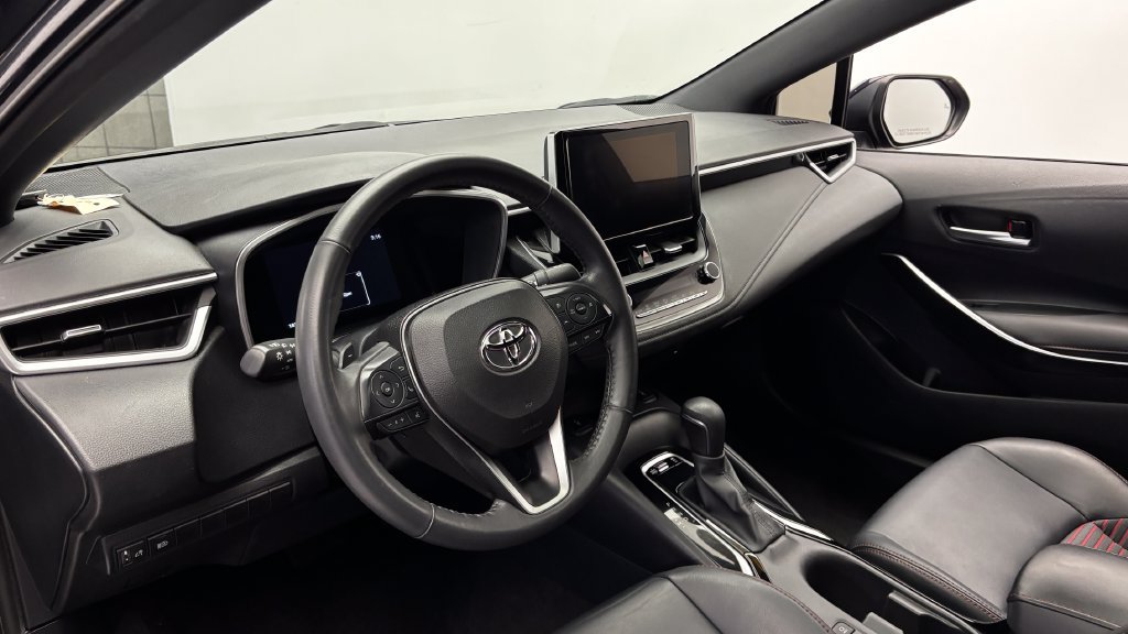 Used 2023 Toyota Corolla XSE FWD image 14