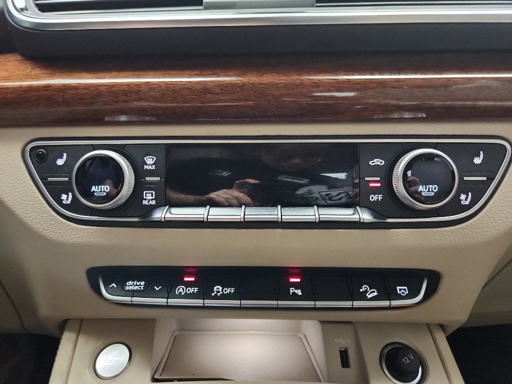 Used 2023 Audi Q5 2.0T Premium Plus w/ Premium Plus Package image 28