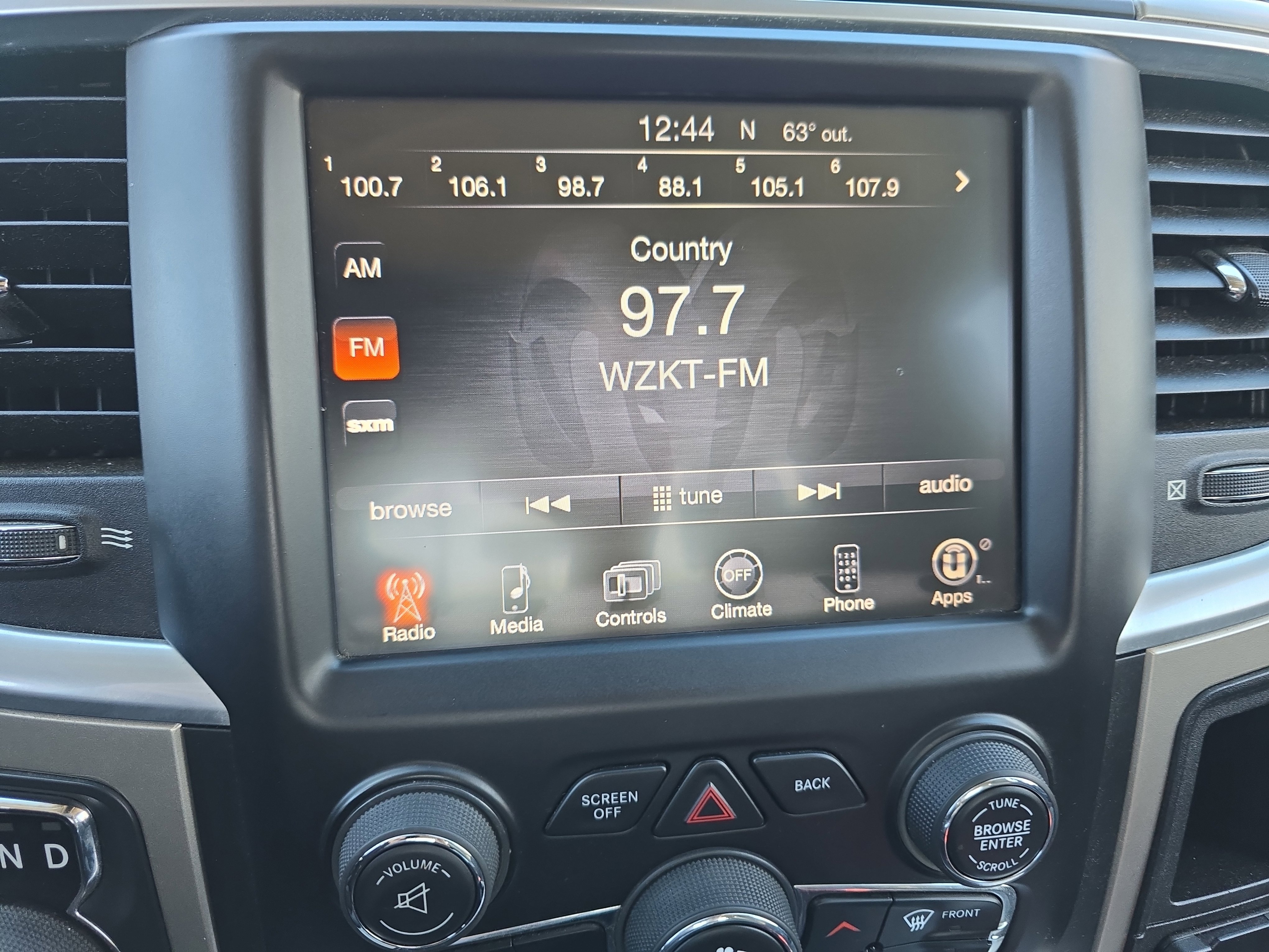 Used 2014 RAM 1500 Outdoorsman image 22