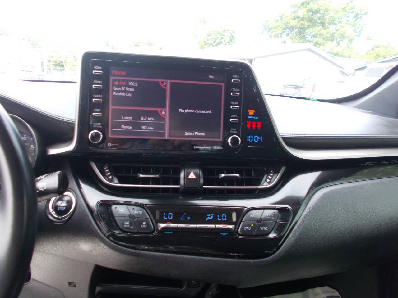 Used 2019 Toyota C-HR XLE FWD image 14