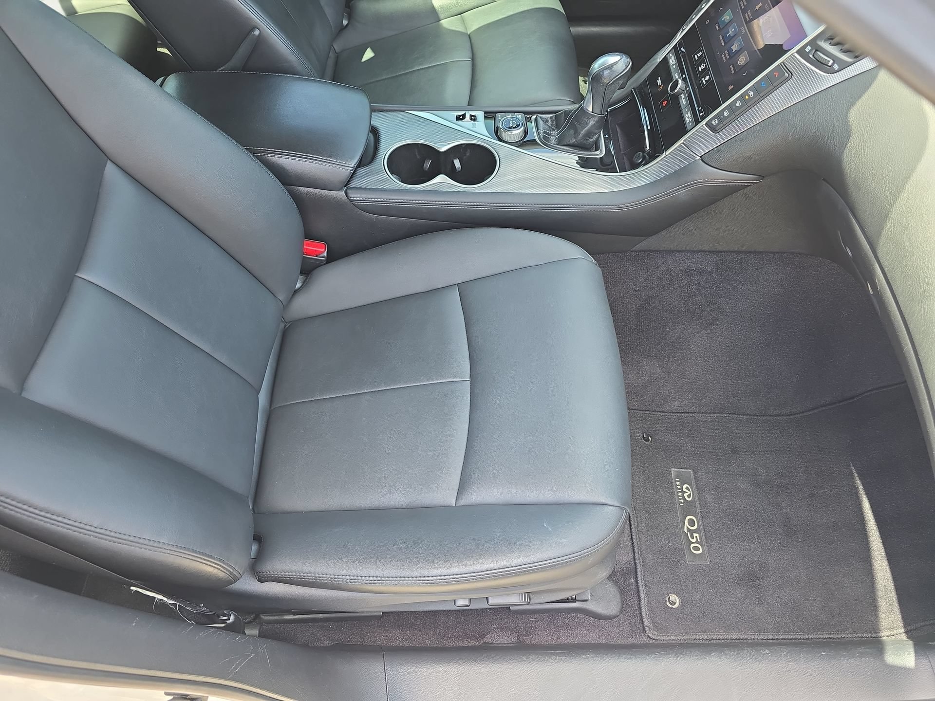 Certified 2017 INFINITI Q50 Signature Edition w/ Cargo Package (L95) RWD image 10
