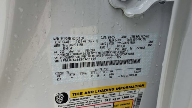 Used 2025 Ford Expedition Active image 38