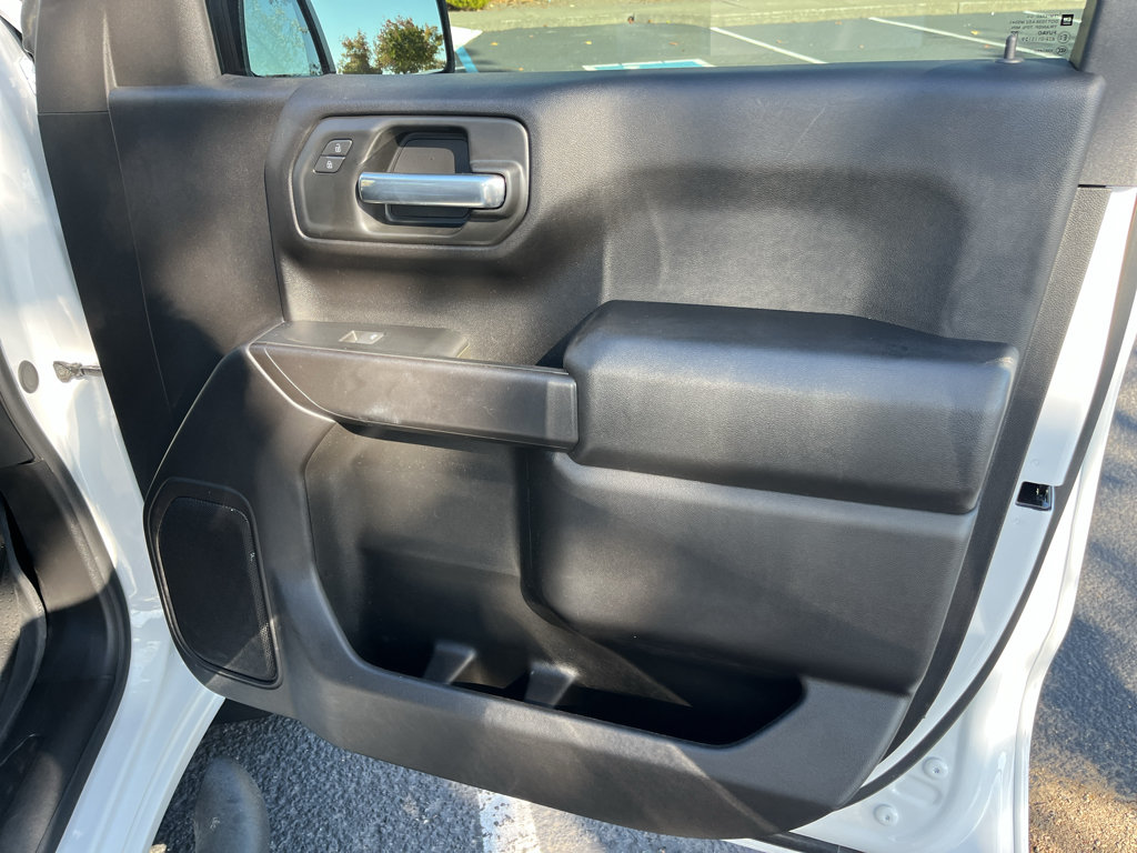 Used 2026 Chevrolet Silverado 1500 Custom AWD/4WD image 30