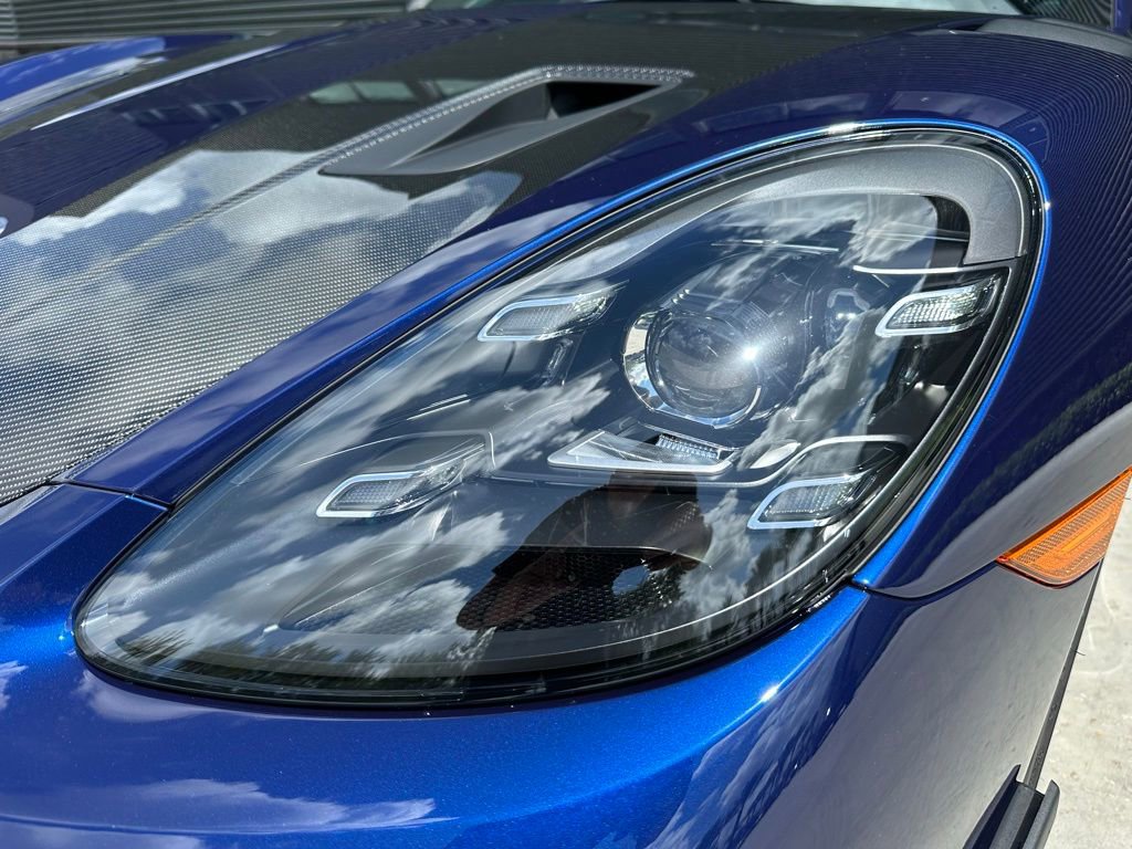 Used 2025 Porsche 718 Cayman GT4 RS image 13