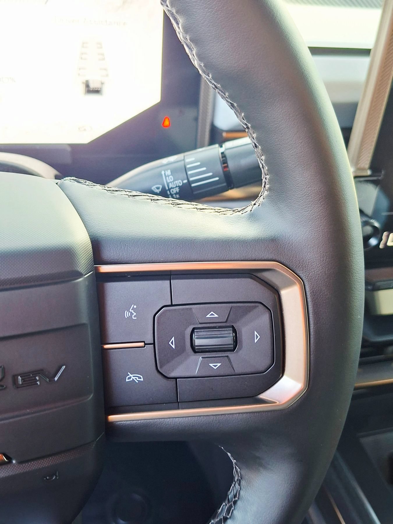 Used 2025 GMC Hummer EV 2X AWD/4WD image 28