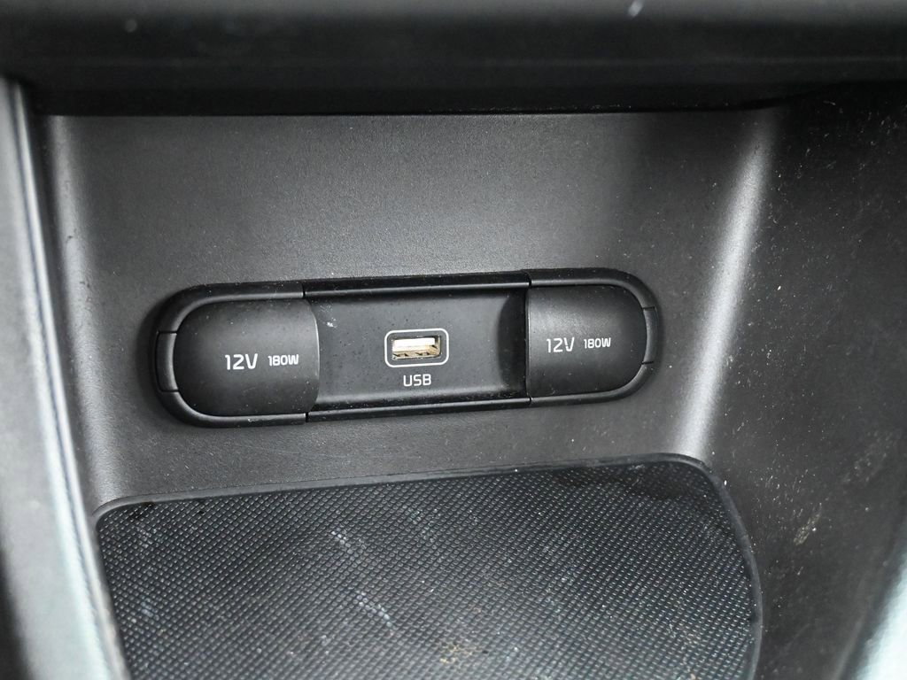 Used 2020 Kia Sportage LX image 23
