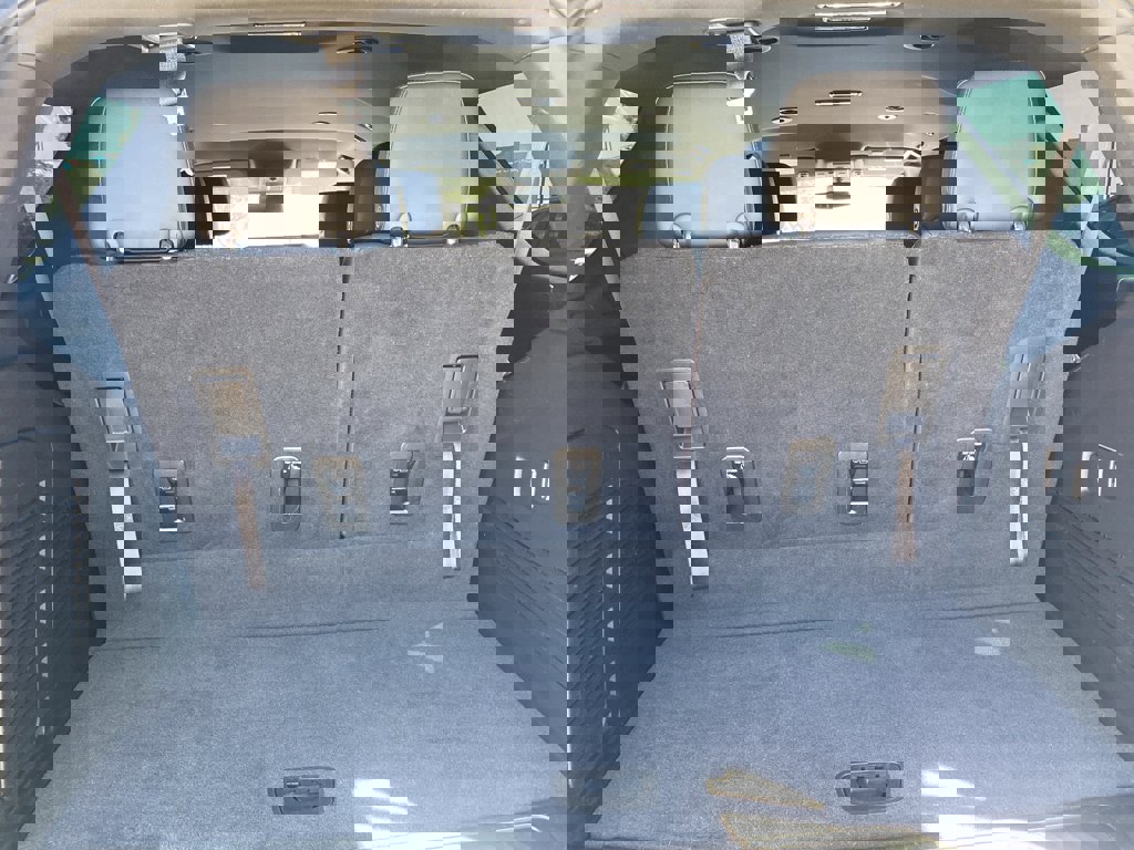 Used 2021 Chevrolet Tahoe LT image 15