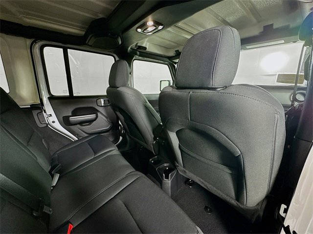 Used 2021 Jeep Wrangler Unlimited Sport image 31