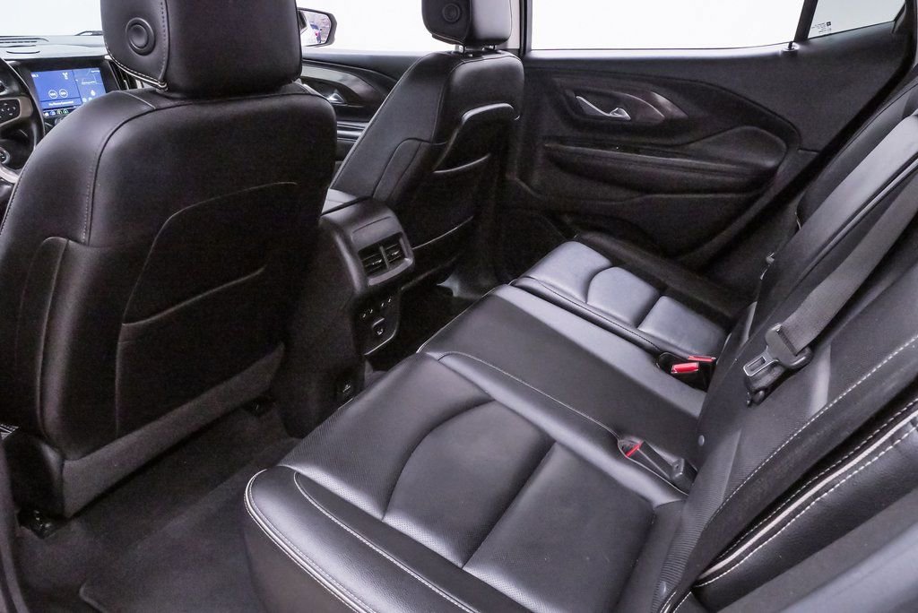 Used 2018 GMC Terrain Denali w/ Advanced Safety Package image 10