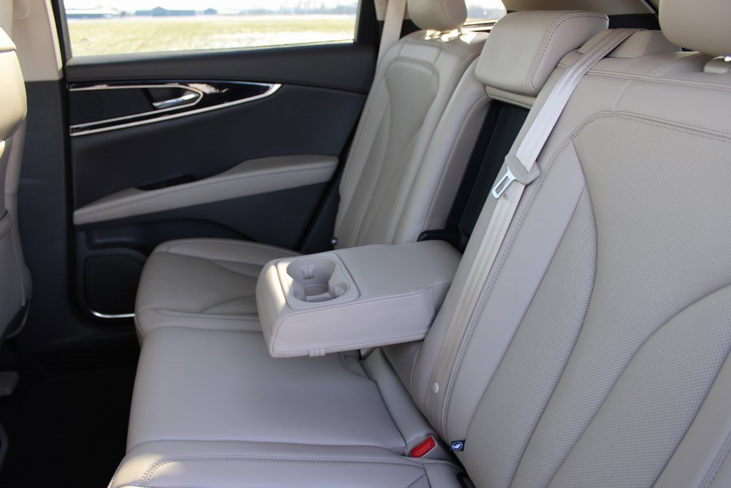 Used 2023 Lincoln Nautilus Reserve w/ Cargo Utility Package image 30