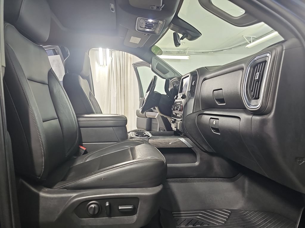 Certified 2020 Chevrolet Silverado 2500 LTZ w/ LTZ Premium Package AWD/4WD image 13