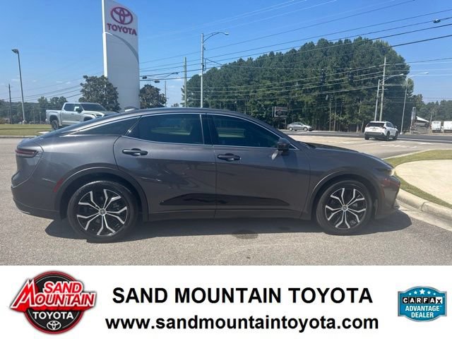Used 2023 Toyota Crown AWD/4WD image 2