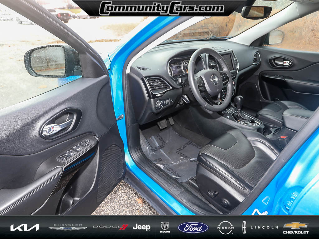 Used 2023 Jeep Cherokee Altitude Lux image 11