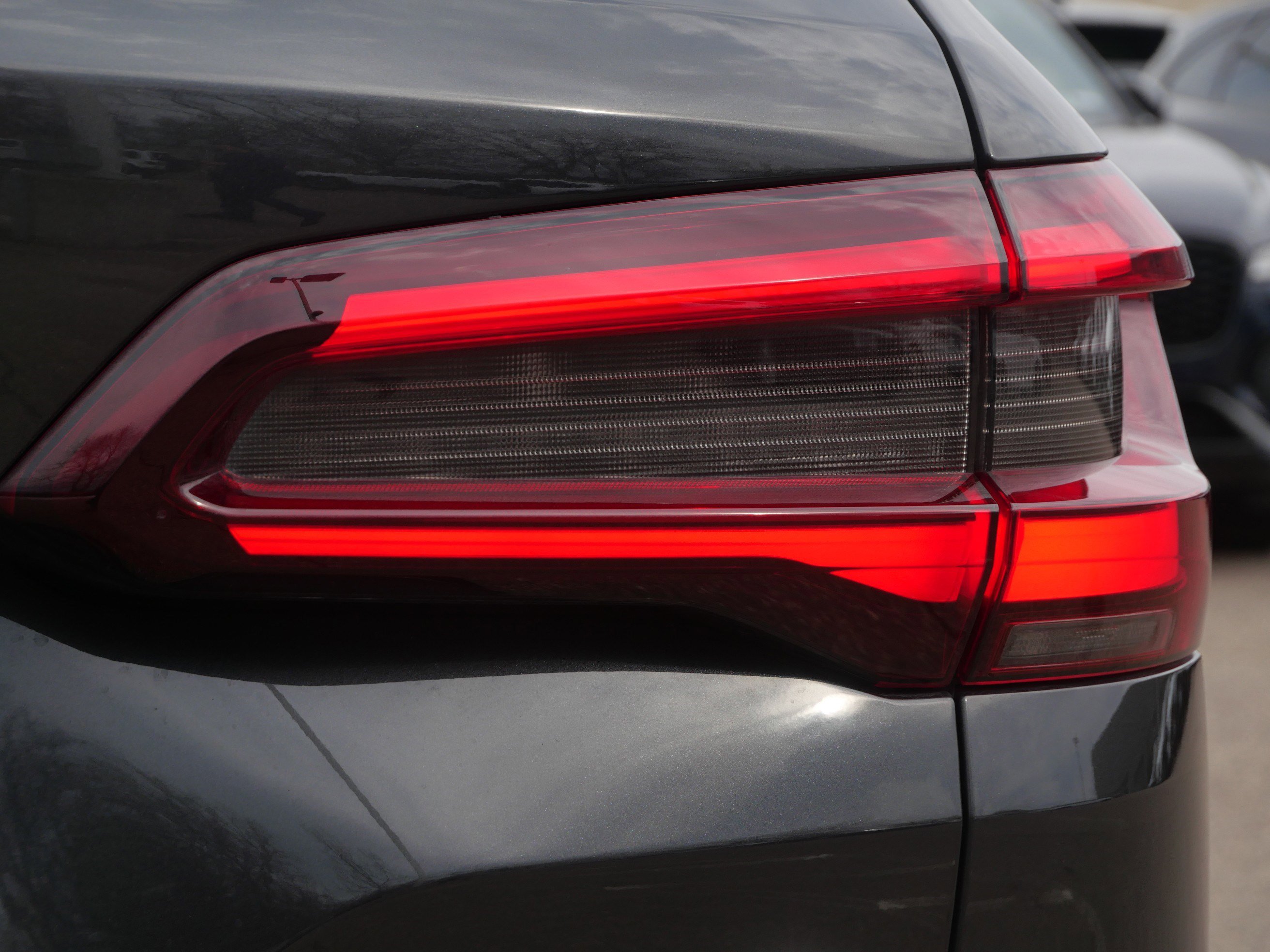 Used 2022 BMW X5 xDrive40i w/ Premium Package image 11