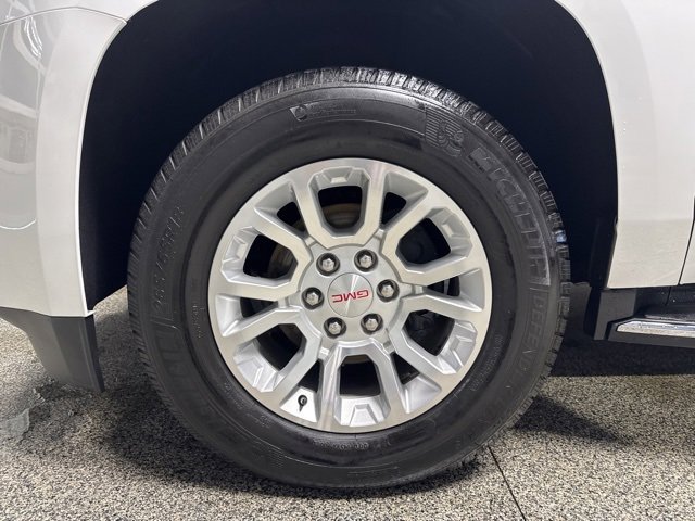 Used 2020 GMC Yukon XL SLT image 4