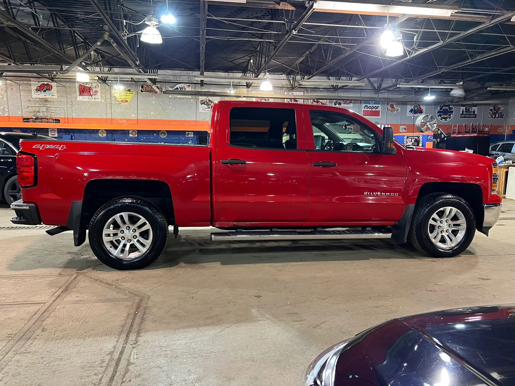 Used 2014 Chevrolet Silverado 1500 LT AWD/4WD image 2