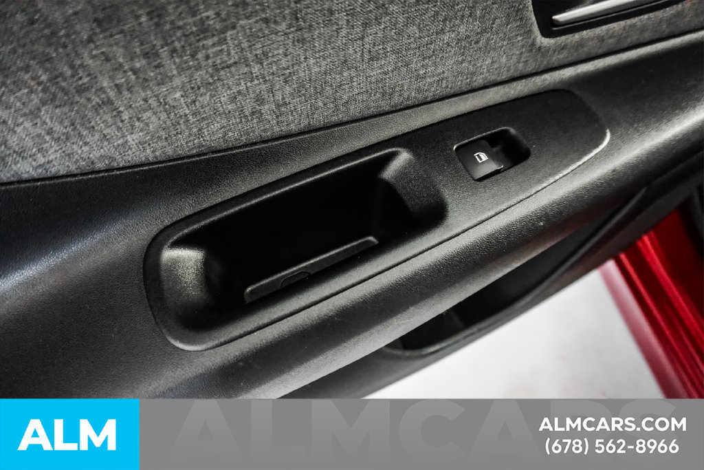 Used 2025 Hyundai Elantra Limited FWD image 53
