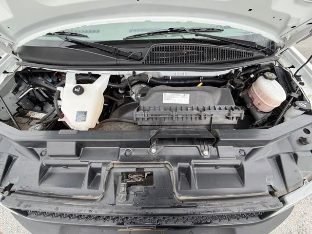 Used 2023 Chevrolet Express 3500 LS image 17