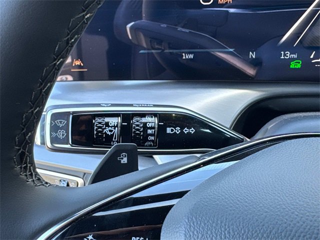 New 2026 Cadillac Vistiq Luxury w/ LPO, Floor Liner Package image 34