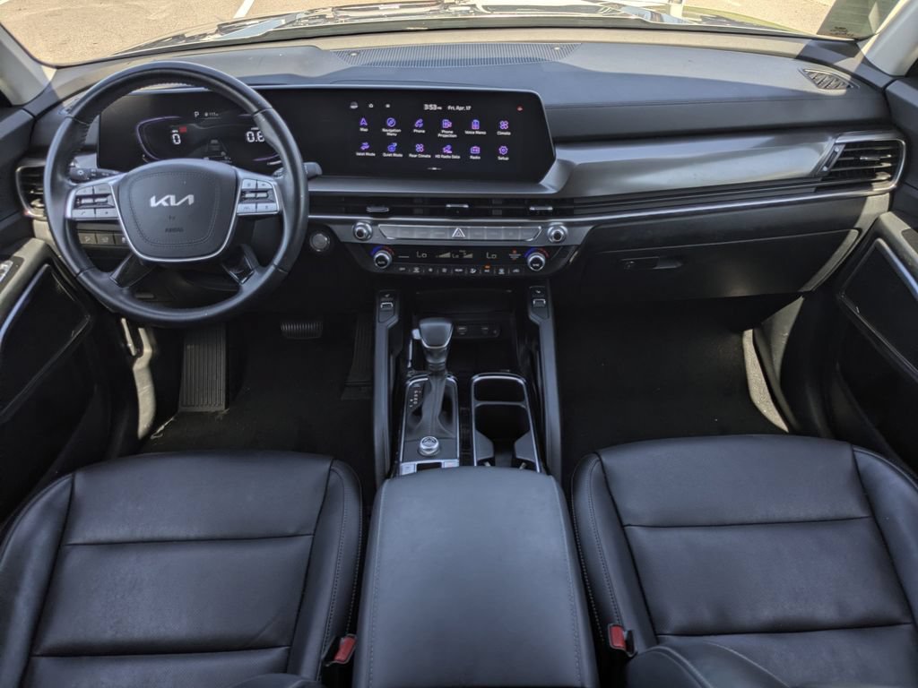 Used 2025 Kia Telluride S FWD image 22