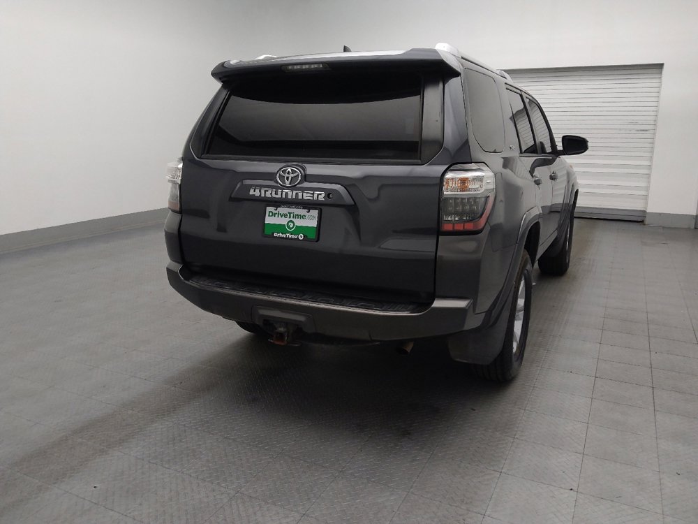 Used 2017 Toyota 4Runner SR5 image 7