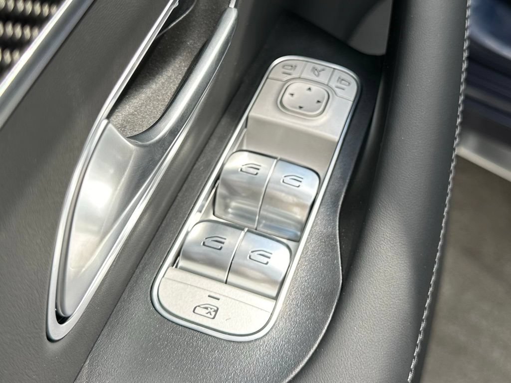Used 2025 Mercedes-Benz GLE 63 AMG S image 15