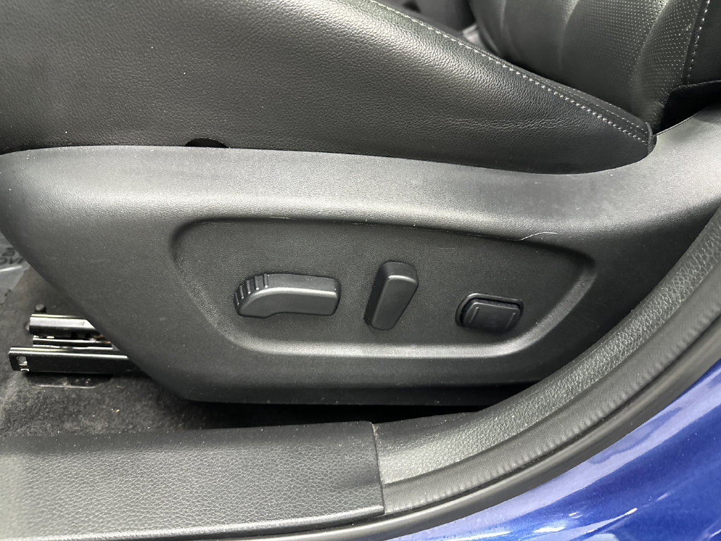 Used 2020 Nissan Rogue SL w/ Premium Package AWD/4WD image 10