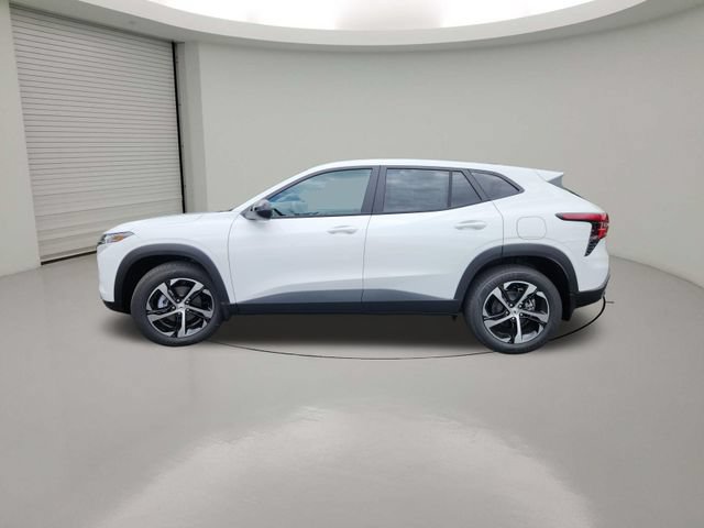 New 2026 Chevrolet Trax RS w/ Sunroof Package FWD image 4