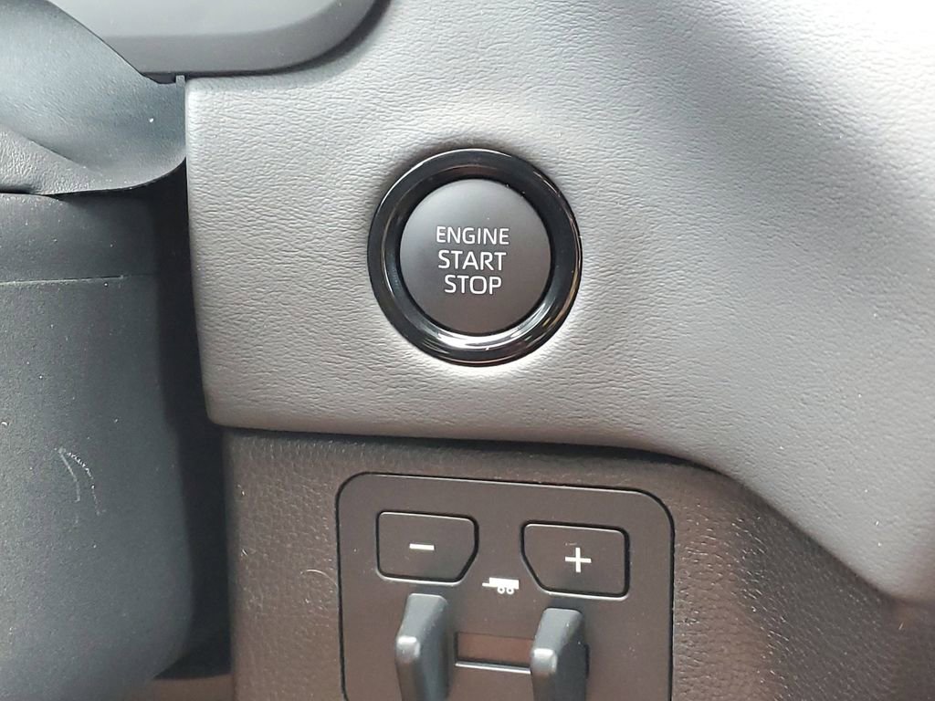 New 2026 Toyota Tundra Platinum image 28