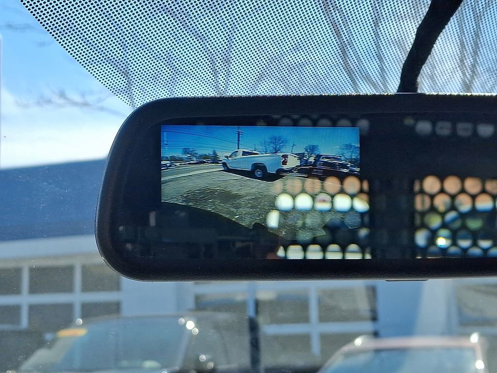 Used 2024 GMC Savana 2500 w/ Driver Convenience Package image 17