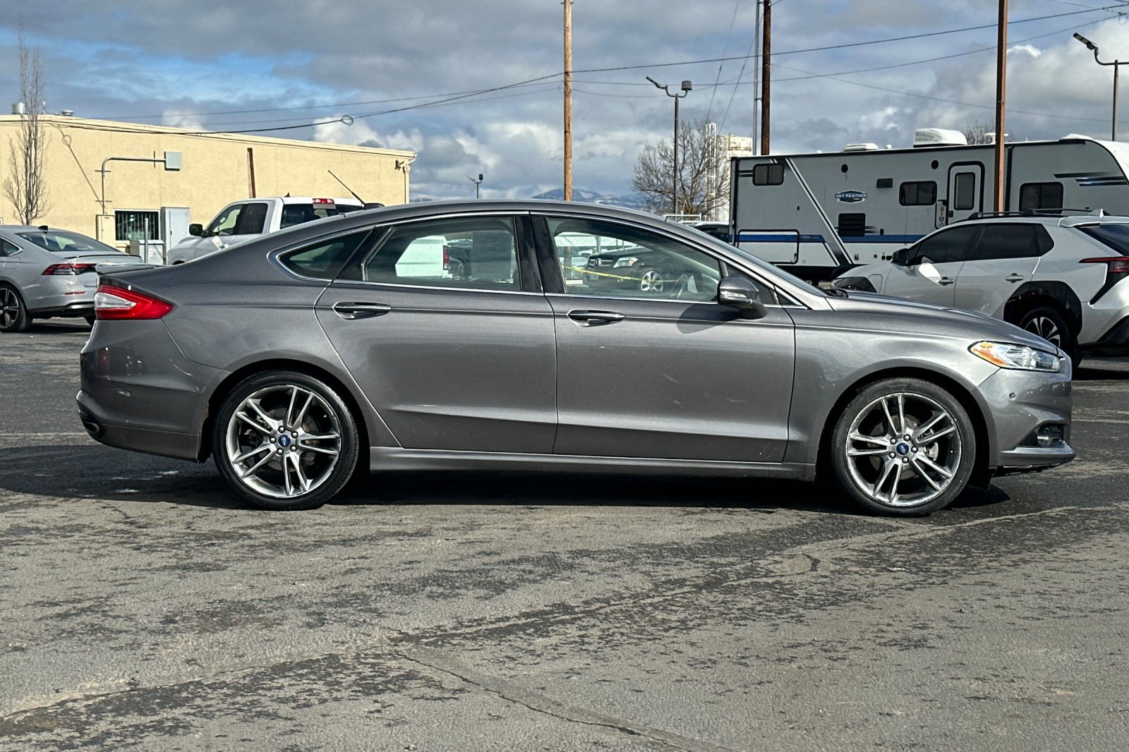 Used 2014 Ford Fusion Titanium image 3