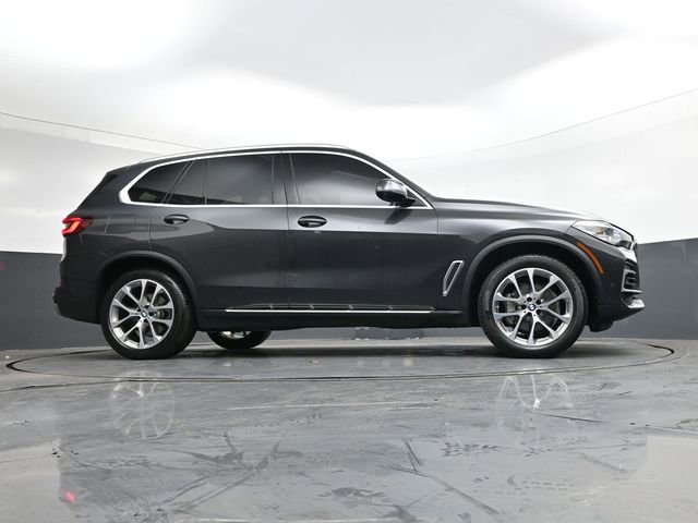 Used 2023 BMW X5 xDrive40i w/ Premium Package image 30