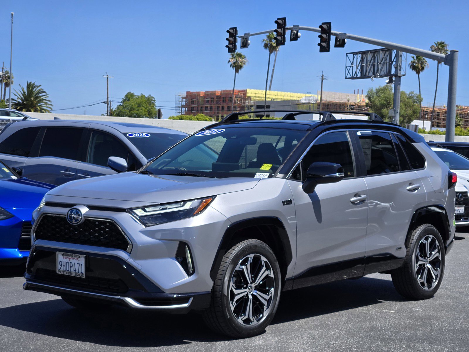 Used 2023 Toyota RAV4 XSE w/ Weather Package AWD/4WD image 8