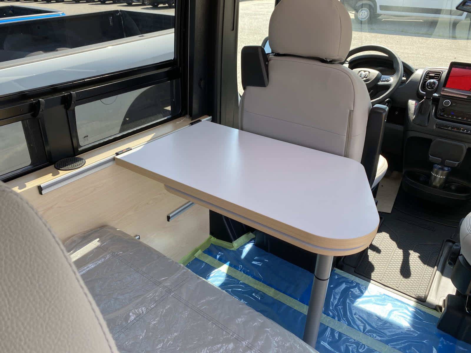 Used 2024 RAM ProMaster 3500 w/ Quick Order Package 22H SLT+ FWD image 28