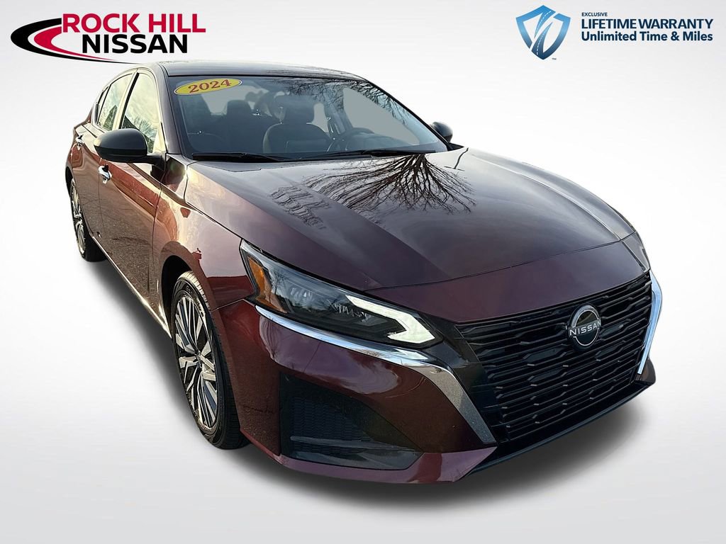Used 2024 Nissan Altima 2.5 SV image 1