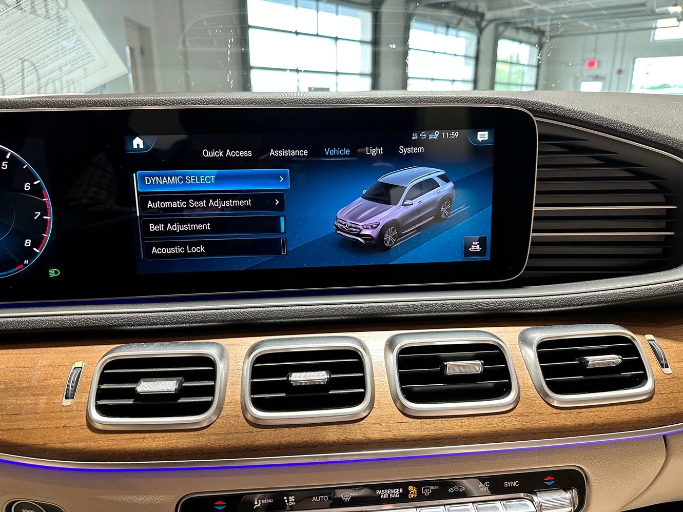 Certified 2021 Mercedes-Benz GLE 350 4MATIC image 9