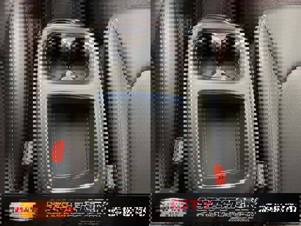 New 2026 Chrysler Pacifica Select image 27