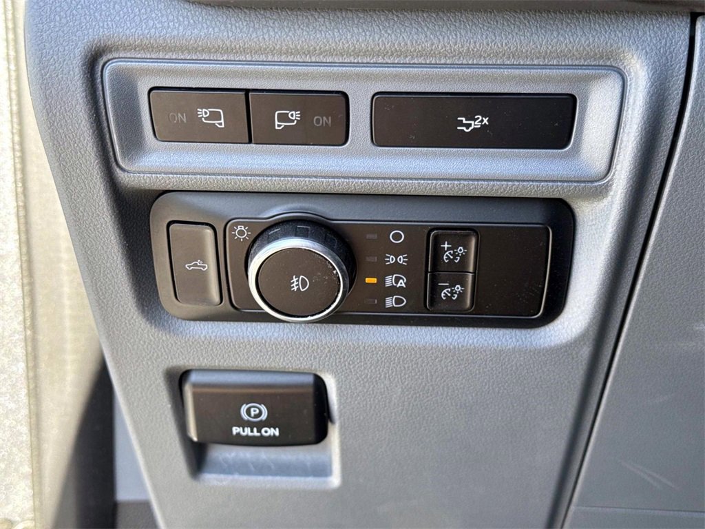 Used 2024 Ford F150 XLT w/ Equipment Group 302A MID image 28