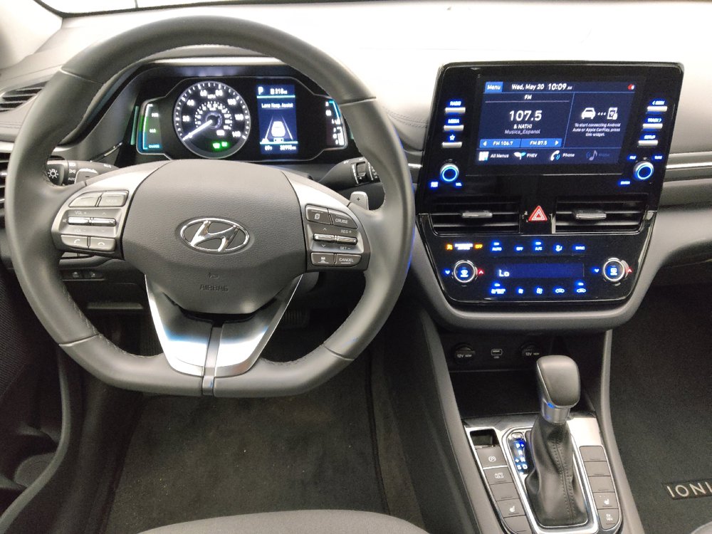 Used 2021 Hyundai Ioniq SE FWD image 22