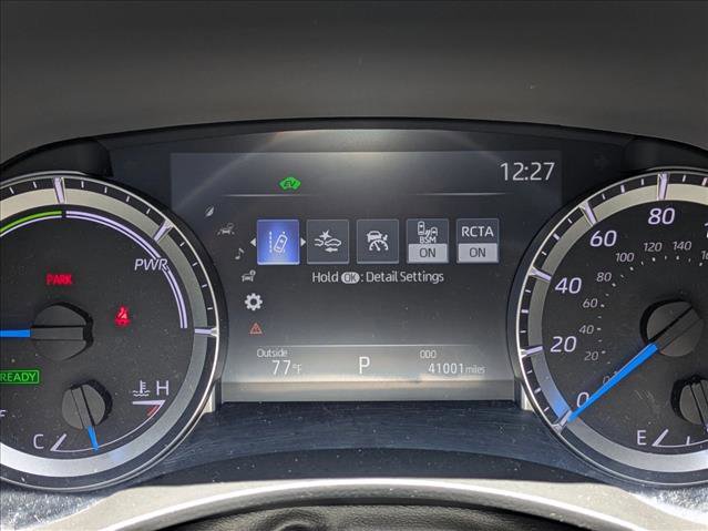 Used 2023 Toyota Highlander Bronze Edition FWD image 11