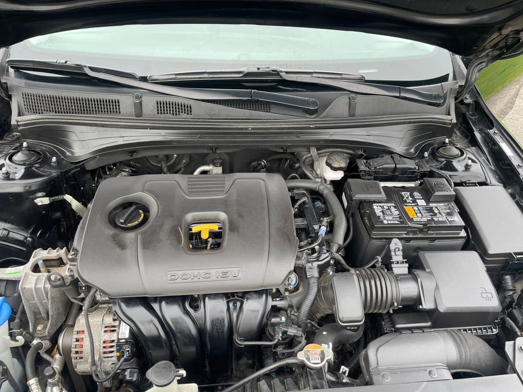 Used 2024 Kia Forte LXS image 11