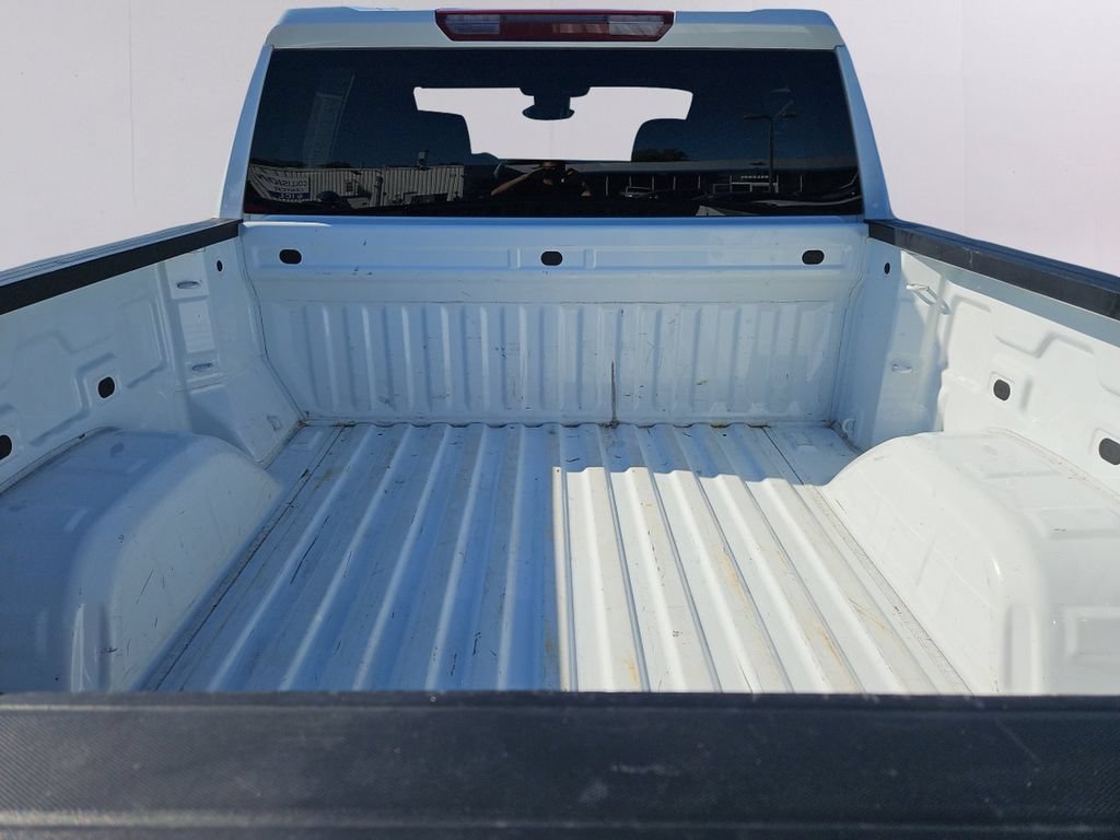 Used 2023 Chevrolet Silverado 1500 LT AWD/4WD image 32
