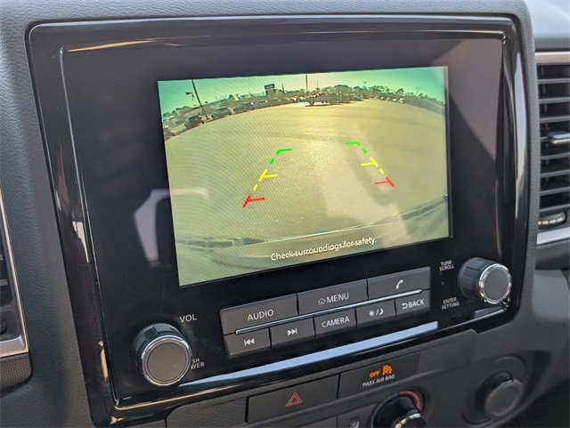 Used 2022 Nissan Frontier SV w/ Technology Package image 17