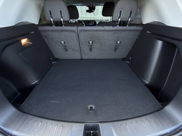 Used 2024 Chevrolet TrailBlazer LT w/ Driver Confidence Package AWD/4WD image 28