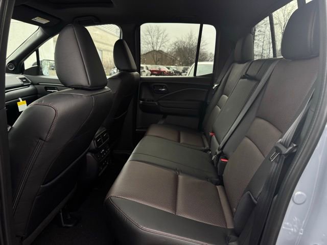 New 2026 Honda Ridgeline Black Edition image 17