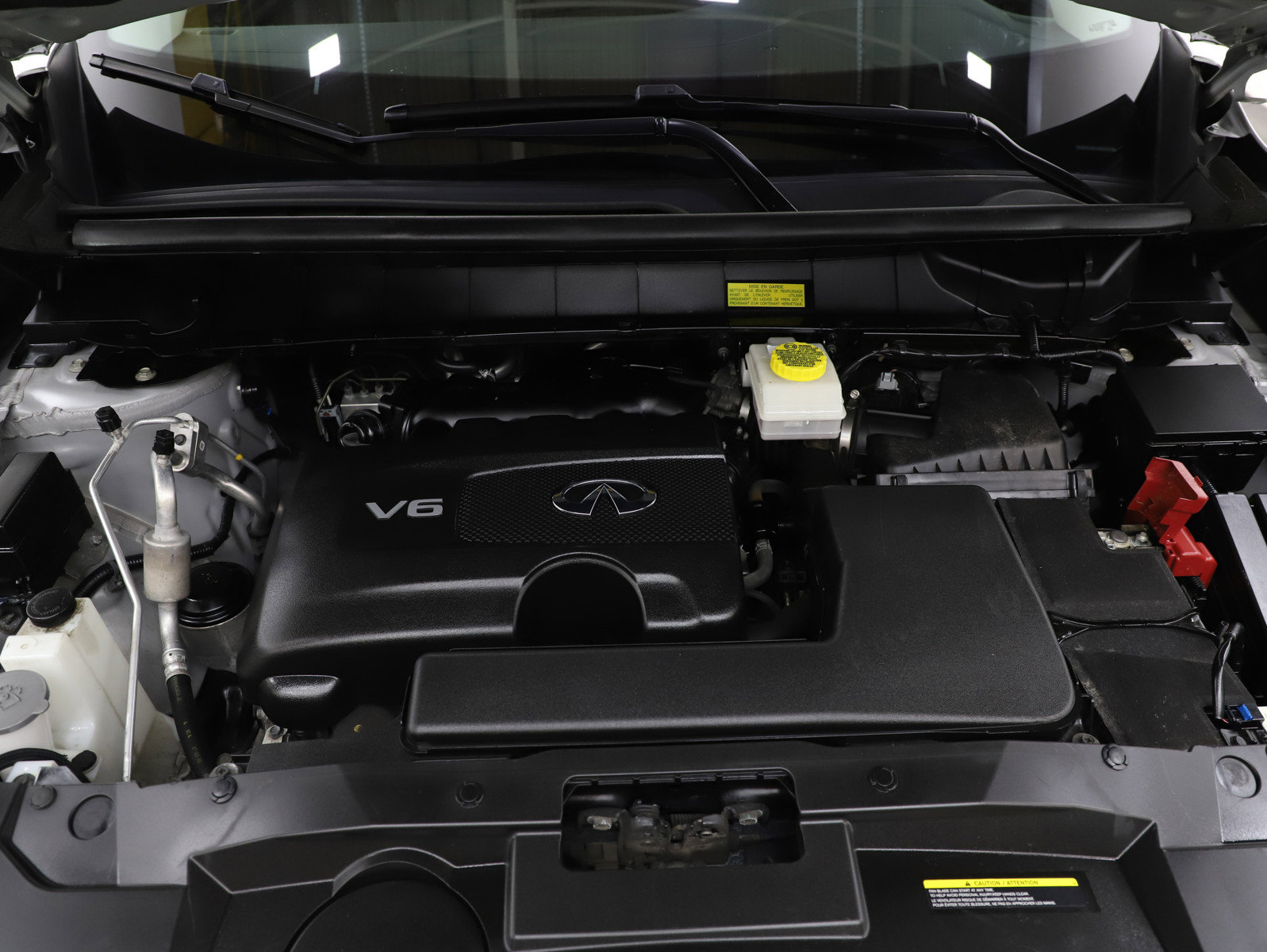 Used 2023 INFINITI QX60 Luxe image 30